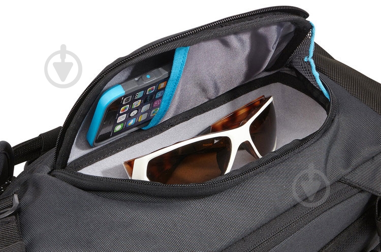 Рюкзак Thule Subterra Daypack для MacBook Pro 15" black (TSDP115DG) - фото 8 Рюкзак Thule Subterra Daypack для MacBook Pro 15" black (TSDP115DG) - фото 8