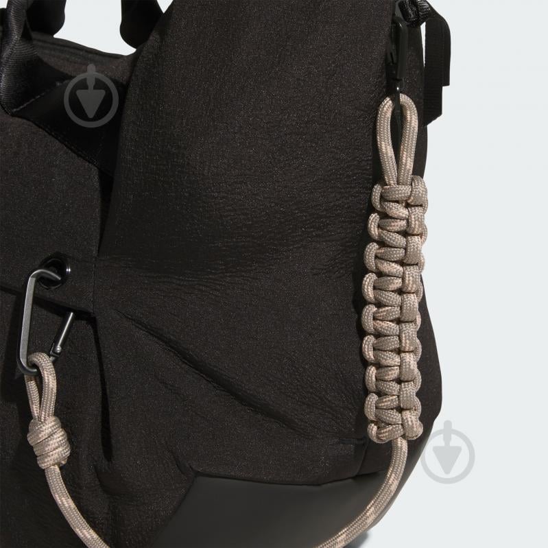 Спортивна сумка Adidas FAVORITE DUFFEL BAG JF0706 22,25 л чорний - фото 5 Спортивна сумка Adidas FAVORITE DUFFEL BAG JF0706 22,25 л чорний - фото 5