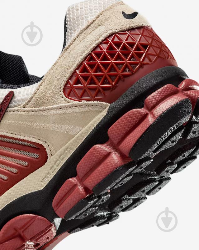 Кросівки чоловічі Nike ZOOM VOMERO 5 HF1553-201 р.45 бежеві - фото 8