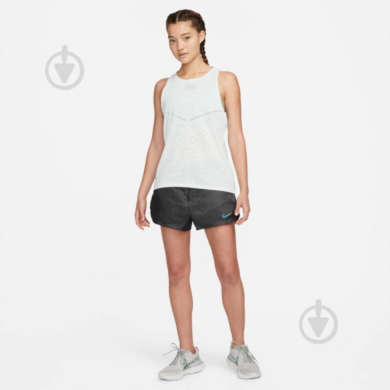 Майка Nike W NK DFADV RUN DVN ENG TANK DM7558-394 р.L м'ятний - фото 6 Майка Nike W NK DFADV RUN DVN ENG TANK DM7558-394 р.L м'ятний - фото 6