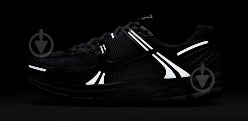 Кроссовки женские Nike W ZOOM VOMERO 5 M IB7253-500 р.37,5 светло-розовые - фото 9 Кроссовки женские Nike W ZOOM VOMERO 5 M IB7253-500 р.37,5 светло-розовые - фото 9