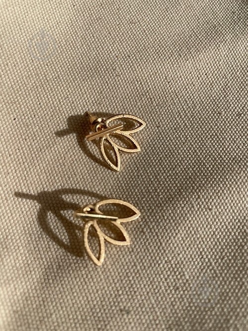 Серьги-пусеты MISO accessory листочек - фото 1