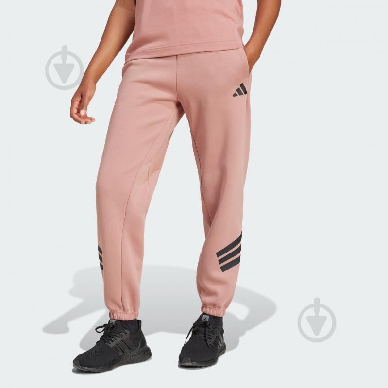 Брюки Adidas W FI 3S REG PT JE0160 р. L коричневый - фото 1 Брюки Adidas W FI 3S REG PT JE0160 р. L коричневый - фото 1