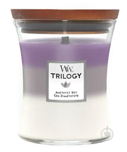 Свеча ароматическая Woodwick Medium Trilogy Amethyst Sky (Аметистовое небо) 275 г - фото 1