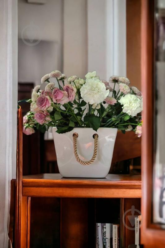 Ваза керамическая Kerama tato Сумка 16,5 см белая - фото 5