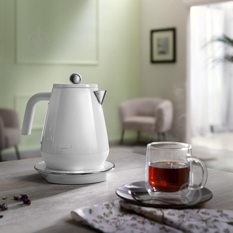 Електрочайник Delonghi KBY 2011 W Eclettica SpecialTea 1.7 л білий - фото 6