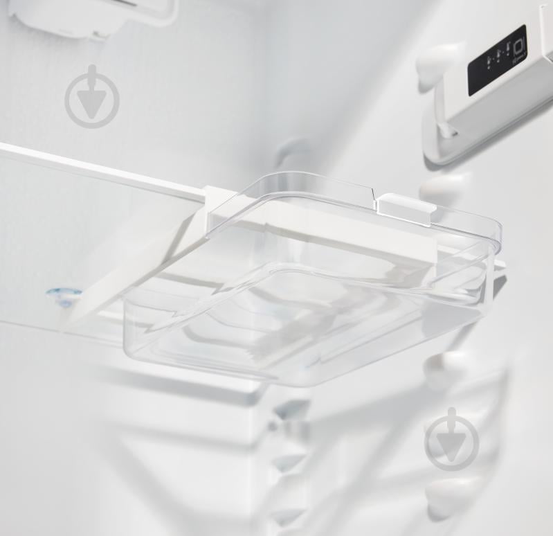 Контейнер для холодильника Rotho CAUMA 2,6 л прозорий/білий - фото 3 Контейнер для холодильника Rotho CAUMA 2,6 л прозорий/білий - фото 3