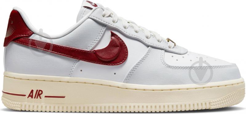 Кросівки жіночі Nike AIR FORCE 1 DV7584-001 р.40,5 білі - фото 1