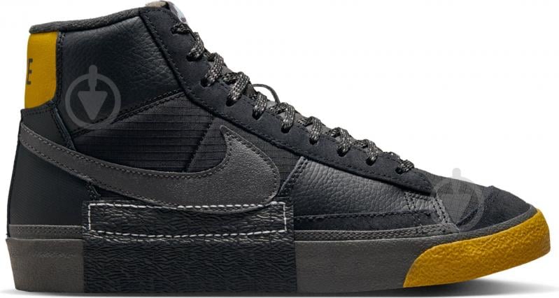 Кросівки Nike BLAZER MID PRO CLUB FB8891-001 р.44,5 - фото 1