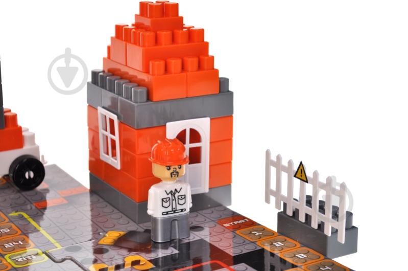 Конструктор qbee Block&Steps: Будівельний набір + ходилка і меморі гра 3в1 QB300-003 - фото 7 Конструктор qbee Block&Steps: Будівельний набір + ходилка і меморі гра 3в1 QB300-003 - фото 7