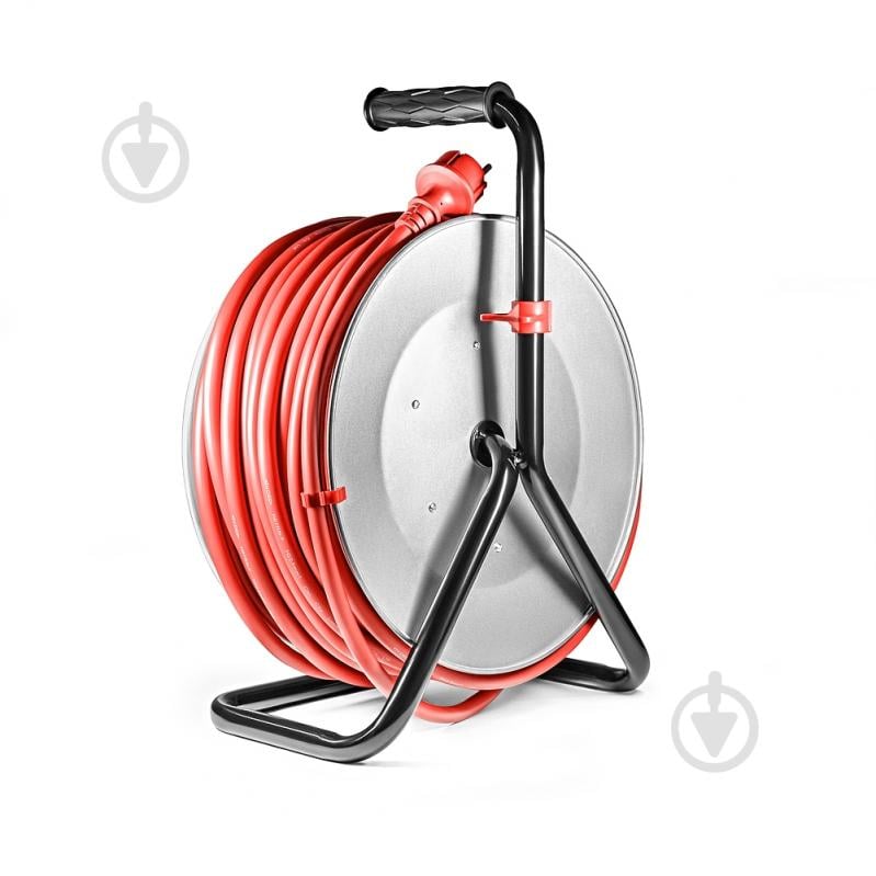 Удлинитель на катушке Stark CRR 2550-M с заземлением 4 гн. красный 50 м - фото 3 Удлинитель на катушке Stark CRR 2550-M с заземлением 4 гн. красный 50 м - фото 3