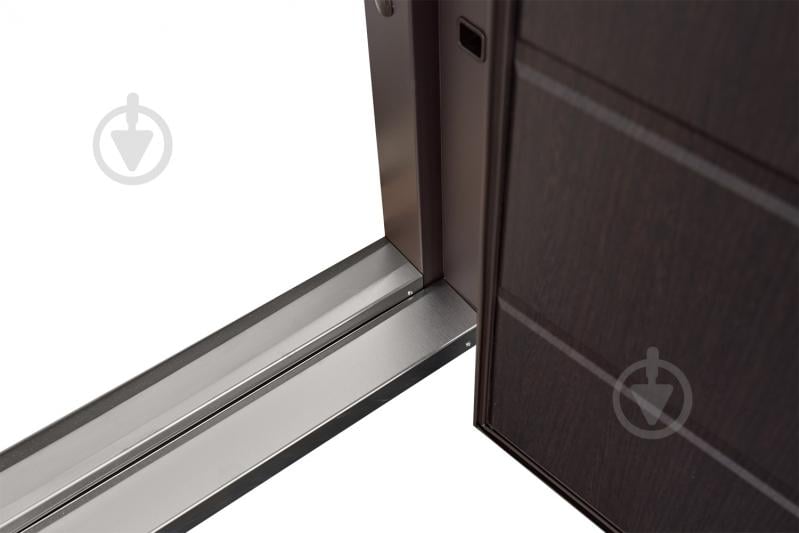 Двері вхідні Abwehr КТМ 76 096 П (8019Т+В) Kale2 ТЕРМО RAL 8019 / венге 2050x960 мм праві - фото 6 Двері вхідні Abwehr КТМ 76 096 П (8019Т+В) Kale2 ТЕРМО RAL 8019 / венге 2050x960 мм праві - фото 6