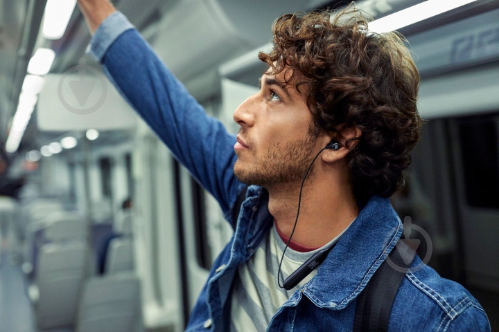 Наушники JBL LIVE 220 BT black (JBLLIVE220BTBLK) - фото 9