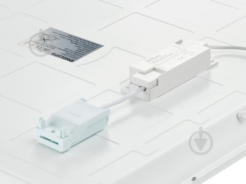 Светодиодная панель Philips 28 Вт 3000/4000 RC065B G5 - фото 4