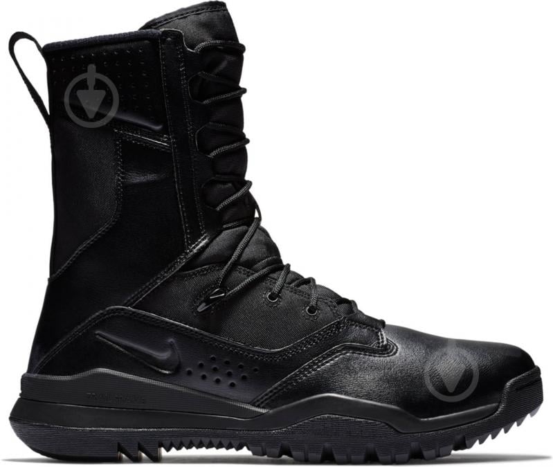 Nike special hot sale field boot black