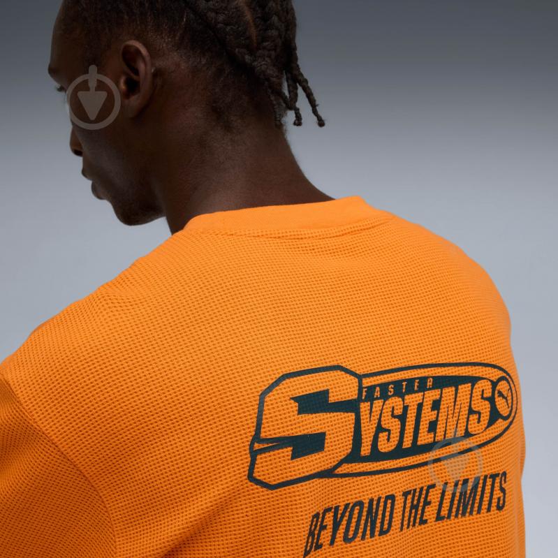 Футболка Puma FUTURE.PUMA.ARCHIVE Waffle Relaxed Long Sleeve Tee 63207726 р.2XL оранжевый - фото 3 Футболка Puma FUTURE.PUMA.ARCHIVE Waffle Relaxed Long Sleeve Tee 63207726 р.2XL оранжевый - фото 3