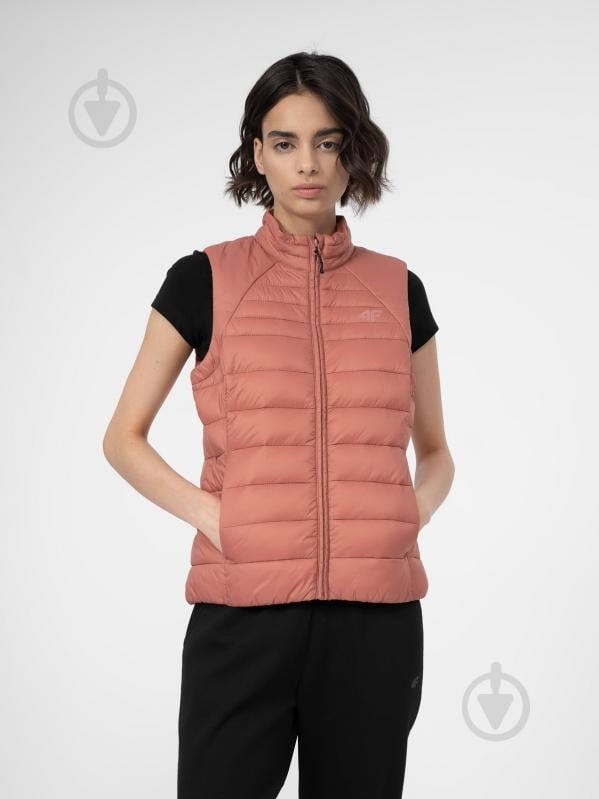 Жилет 4F 4FSS23TDJAF091-81S р.XS коричневый - фото 1 Жилет 4F 4FSS23TDJAF091-81S р.XS коричневый - фото 1