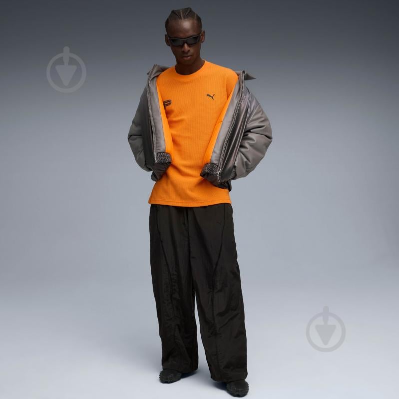 Футболка Puma FUTURE.PUMA.ARCHIVE Waffle Relaxed Long Sleeve Tee 63207726 р.L оранжевый - фото 5