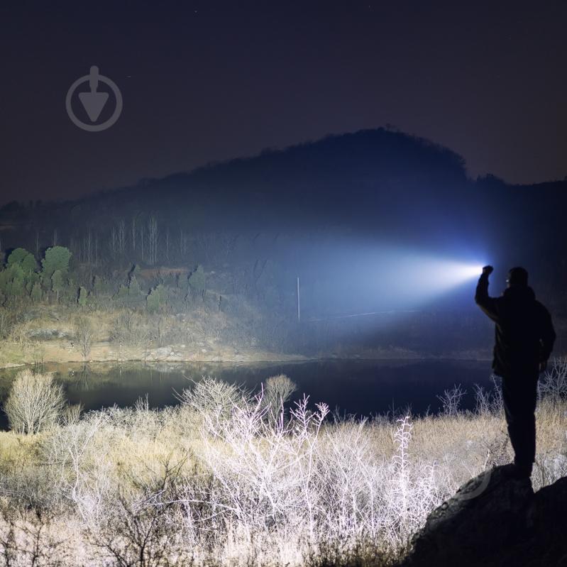 Ліхтар ручний Fenix Light 4600 Lm чорний C7Pro - фото 11