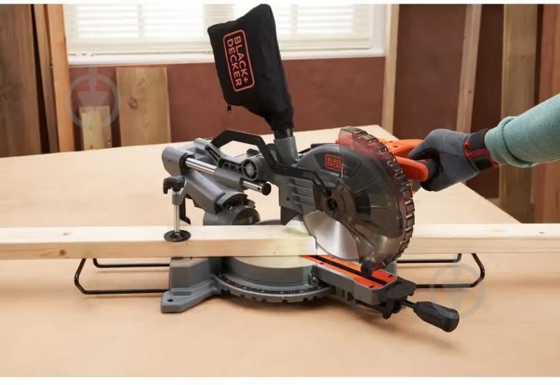 Пила торцовочная Black+Decker BES702 - фото 11 Пила торцовочная Black+Decker BES702 - фото 11