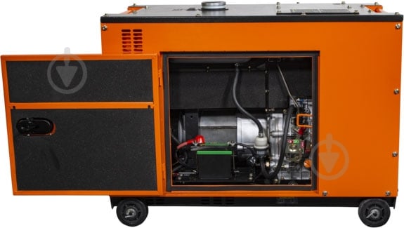 Генератор дизельный Black+Decker BXGND6300E 6 кВт / 6,3 кВт 230 В 6813624 - фото 2 Генератор дизельный Black+Decker BXGND6300E 6 кВт / 6,3 кВт 230 В 6813624 - фото 2