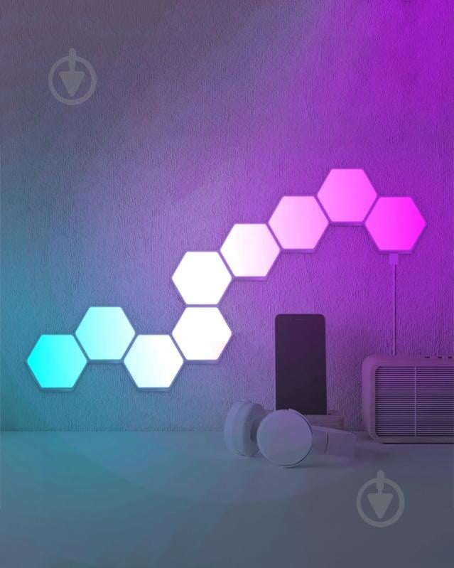 Светильник настенный Goldlux Maya LED-модуль белый 331458 - фото 1