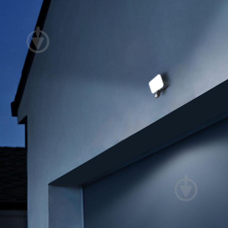 Прожектор светодиодный Videx 5000K з датчиком движения 30 Вт IP65 черный 27717 - фото 5