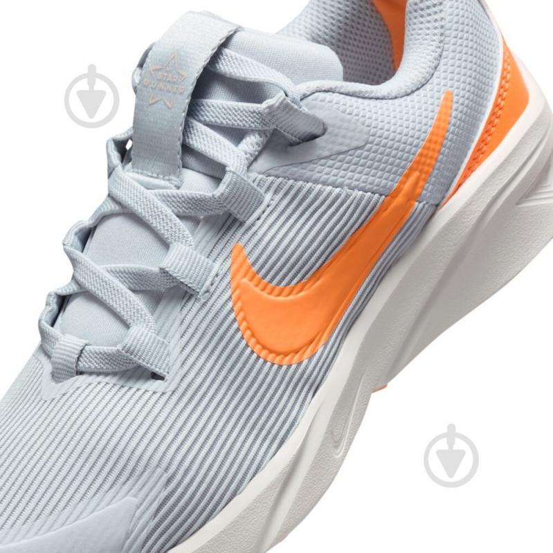 Кросівки для дівчаток Nike STAR RUNNER 4 DX7614-008 р.35 сірі - фото 12 Кросівки для дівчаток Nike STAR RUNNER 4 DX7614-008 р.35 сірі - фото 12