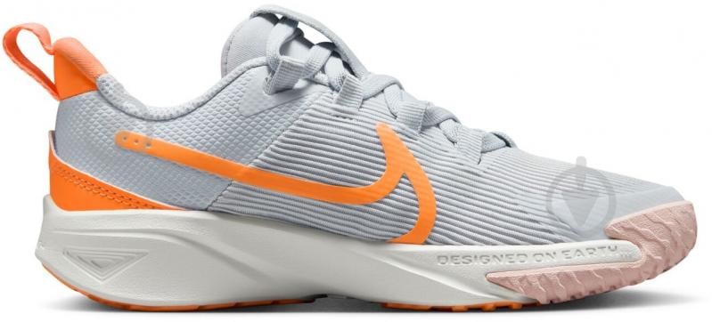 Кросівки для дівчаток Nike STAR RUNNER 4 DX7614-008 р.35 сірі - фото 2 Кросівки для дівчаток Nike STAR RUNNER 4 DX7614-008 р.35 сірі - фото 2