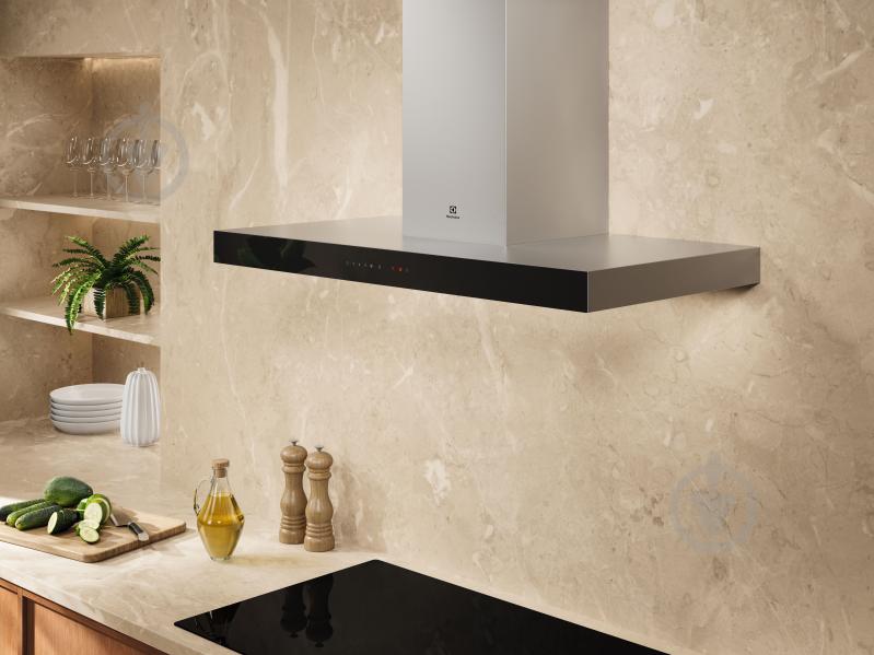 Вытяжка Electrolux LFT829X - фото 2