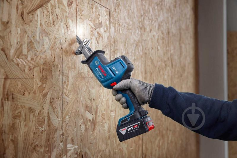Пила сабельная Bosch GSA 18V-24 06016A5100 - фото 9