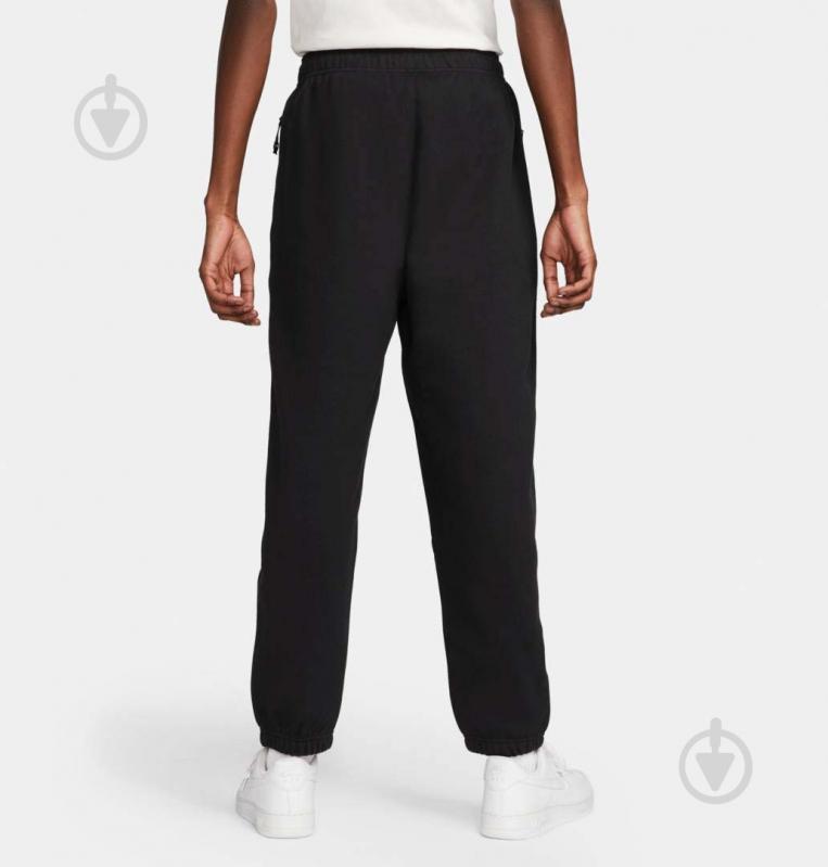 Штани Nike NK SOLO SWSH FLC CF PANT DX1364-010 р. M чорний - фото 2