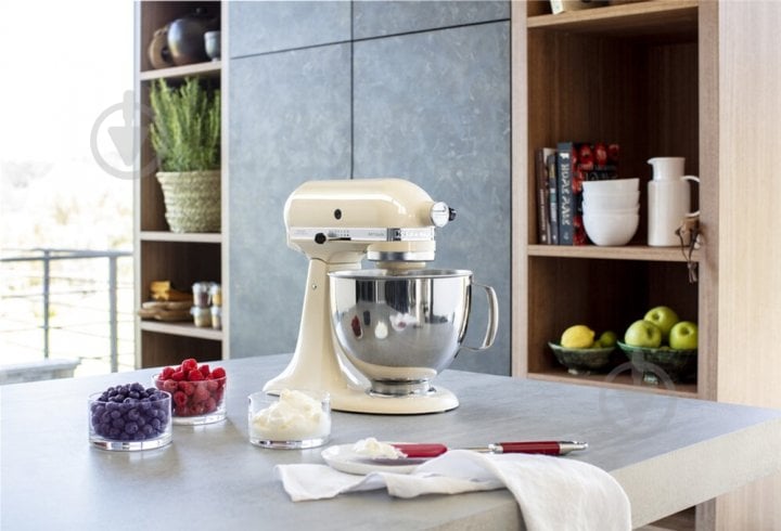 Кухонная машина KitchenAid Artisan 4,8 л 5KSM125EAC с откидным блоком кремовый - фото 6