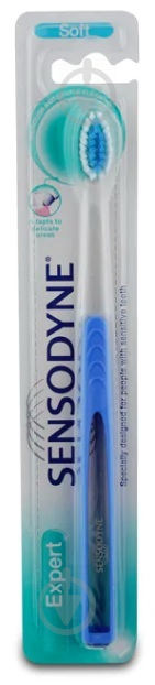 Зубная щетка Sensodyne Expert с футляром мягкая - фото 1