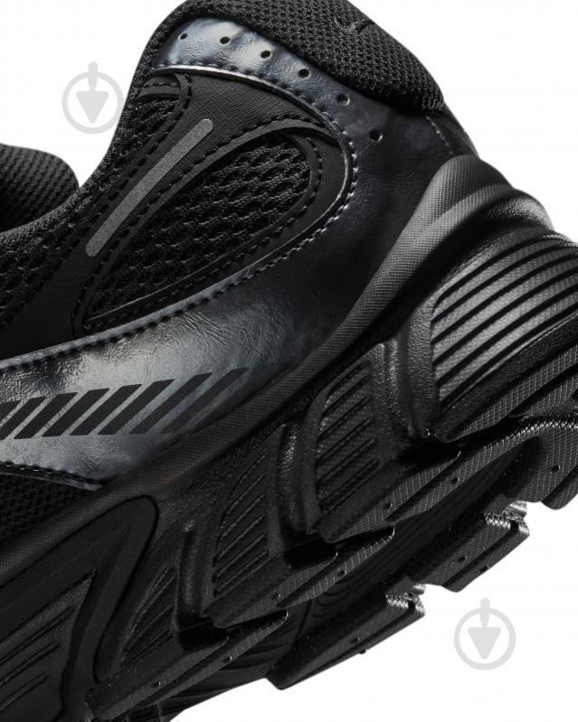 Кросівки Nike W NIKE V5 RNR HQ7901-001 р.38 - фото 8