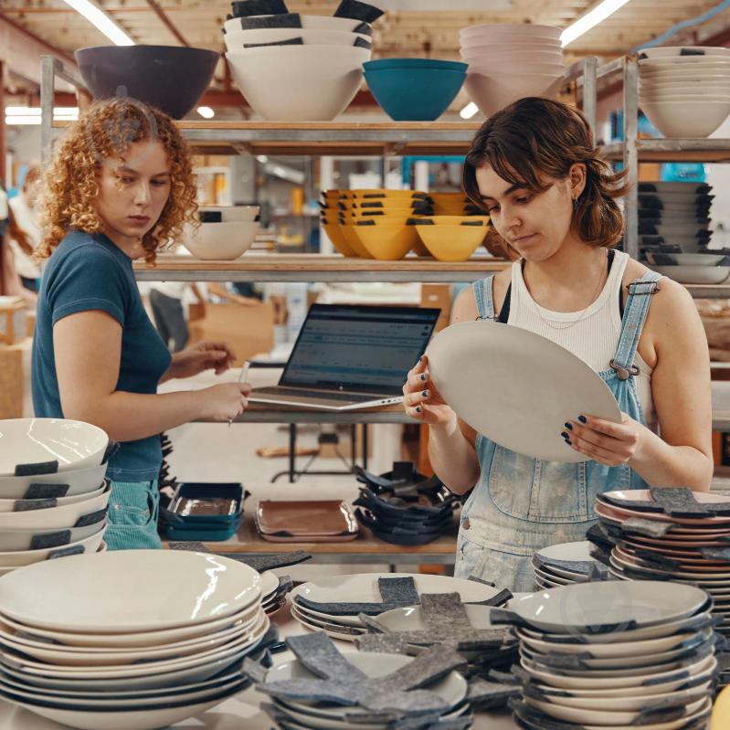 Ноутбук HP ProBook 440 G10 14" (817K0EA) pike silver - фото 8 Ноутбук HP ProBook 440 G10 14" (817K0EA) pike silver - фото 8