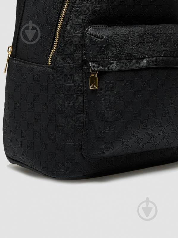 Рюкзак Jordan Jam Monogram MA0986-K5X 20 л чорний - фото 5 Рюкзак Jordan Jam Monogram MA0986-K5X 20 л чорний - фото 5