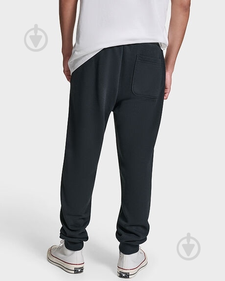 Брюки Converse STANDARD FIT CORE CHUCK PATCH PANT BB CVM5B978-BLK р. M черный - фото 2 Брюки Converse STANDARD FIT CORE CHUCK PATCH PANT BB CVM5B978-BLK р. M черный - фото 2