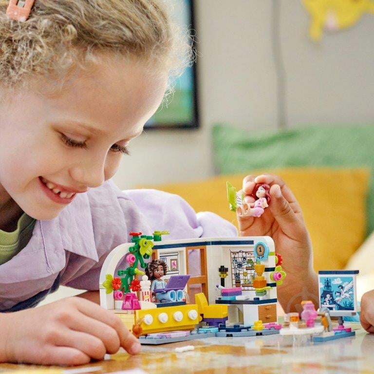 Конструктор LEGO Friends Кімната Алії 41740 - фото 4