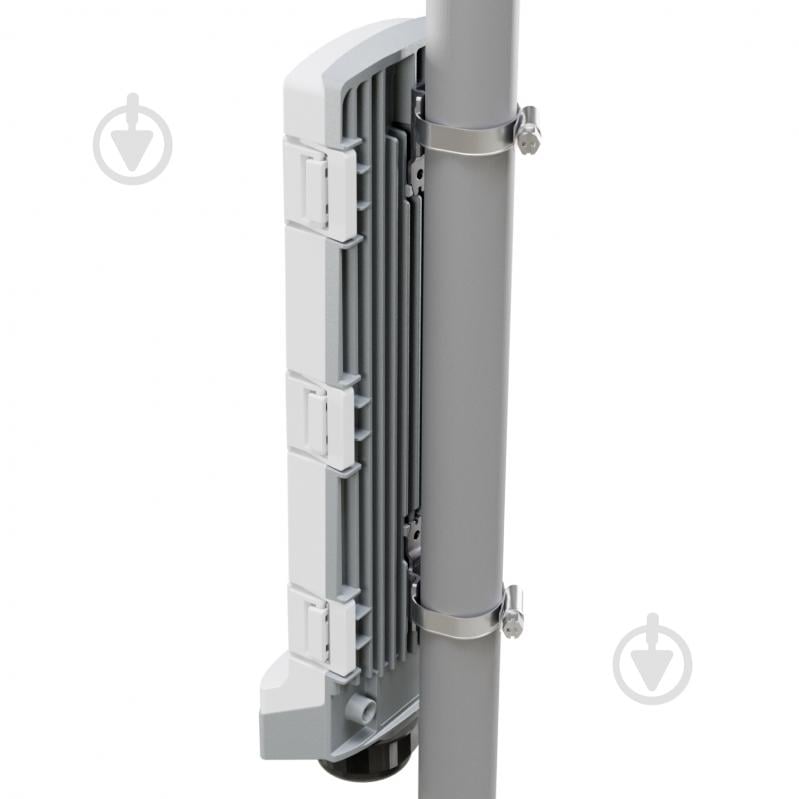 Коммутатор Mikrotik CSS606-1G-2Gi-3S+OUT - фото 5