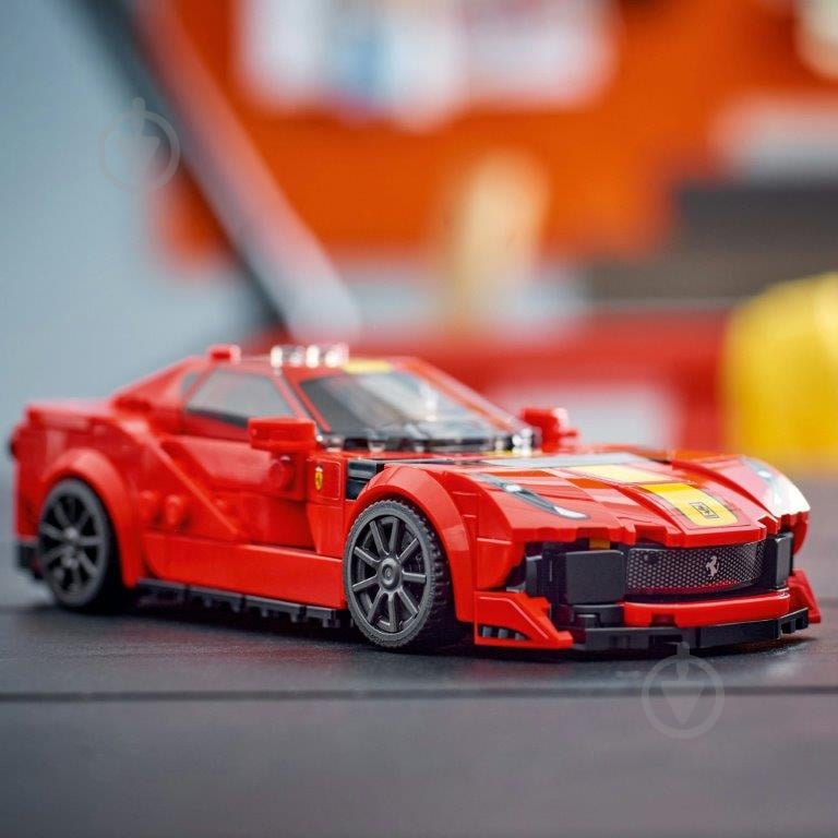 Конструктор LEGO Speed Champions Ferrari 812 Competizione 76914 - фото 6