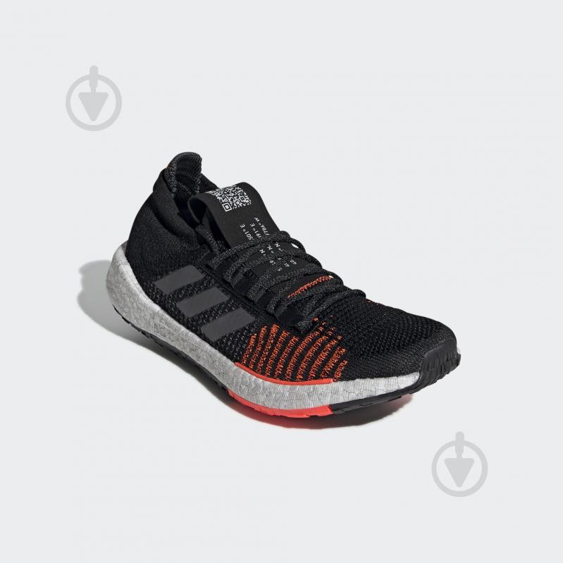 Кросівки чоловічі Adidas PulseBOOST HD m F33909 р.42 чорні - фото 4