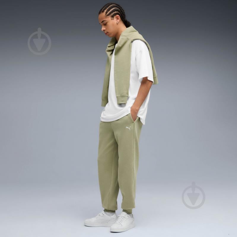 Штани Puma ESS ELEVATED Relaxed Wash Sweatpants FL 68843682 р. L хакі - фото 3
