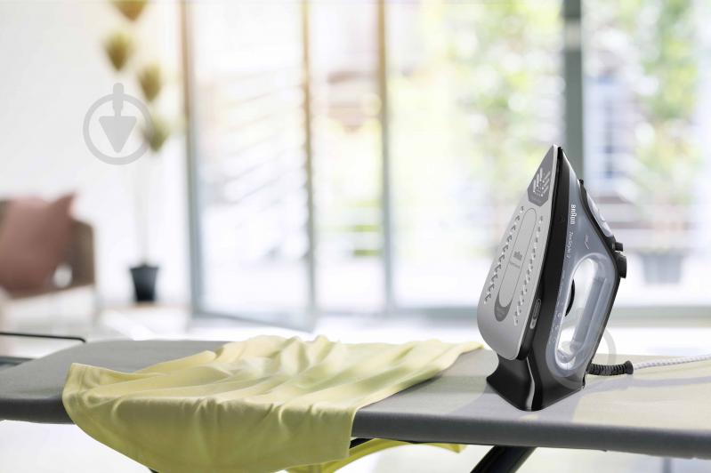 Утюг Braun SI 3055 BK - фото 3