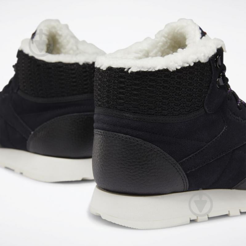 Ботинки Reebok CL LTHR ARCTIC BOOT DV7233 р.38 черный - фото 6 Ботинки Reebok CL LTHR ARCTIC BOOT DV7233 р.38 черный - фото 6
