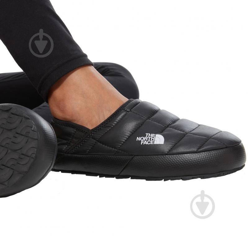 Капці THE NORTH FACE W THERMOBALL TRACTION MULE V NF0A3V1HKX71 р.37 чорний - фото 7