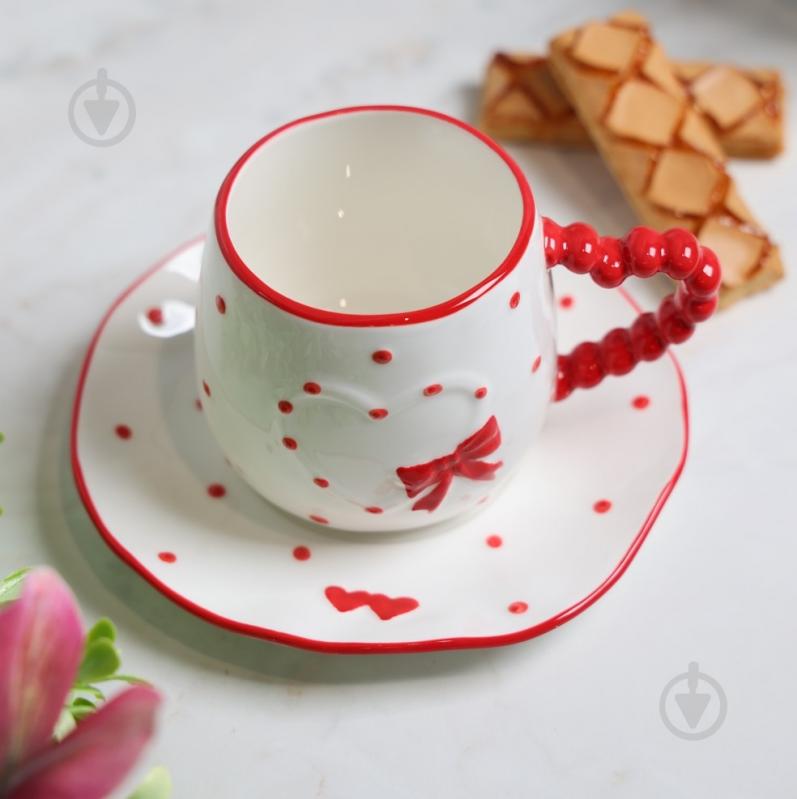 Чашка з блюдцем Fiora Blushing Hearts 275 мл - фото 3