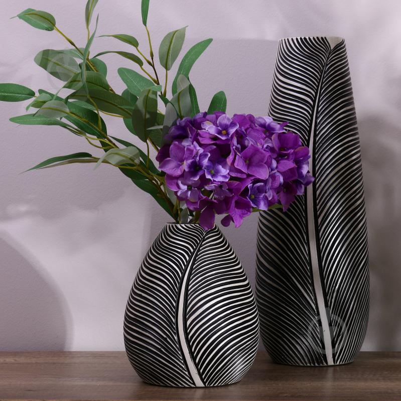 Ваза полирезиновая Дарк 16х16х46 см 46 см серая ZSC1925-18-0428 - фото 5 Ваза полирезиновая Дарк 16х16х46 см 46 см серая ZSC1925-18-0428 - фото 5