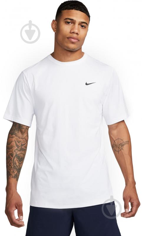 Футболка Nike M NK DF UV HYVERSE SS DV9839-100 р.XL белый - фото 1