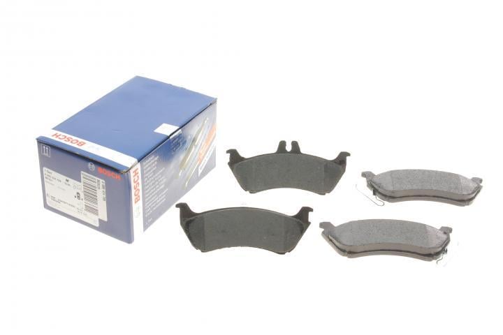 Тормозные колодки передние Ford Focus (DAW DBW DNW) Transit 0986424701 BOSCH